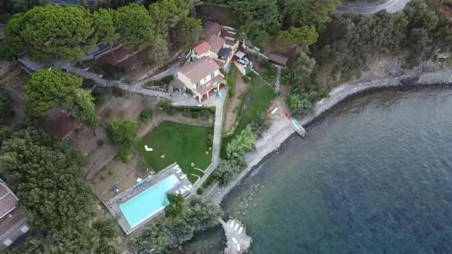 Villa Le Sprizze A Bordo Del Mare - Goelba マルチャーナ・マリーナ エクステリア 写真