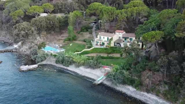 Villa Le Sprizze A Bordo Del Mare - Goelba マルチャーナ・マリーナ エクステリア 写真