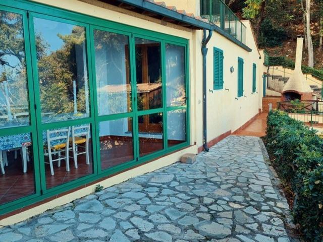 Villa Le Sprizze A Bordo Del Mare - Goelba マルチャーナ・マリーナ エクステリア 写真