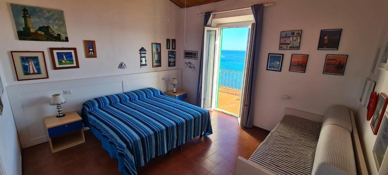 Villa Le Sprizze A Bordo Del Mare - Goelba マルチャーナ・マリーナ エクステリア 写真