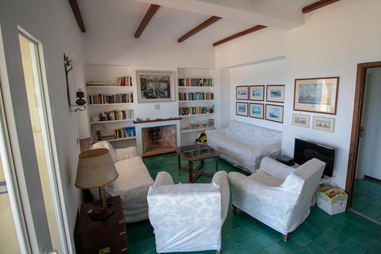 Villa Le Sprizze A Bordo Del Mare - Goelba マルチャーナ・マリーナ エクステリア 写真